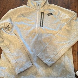 Men’s Northface Quarter Zip